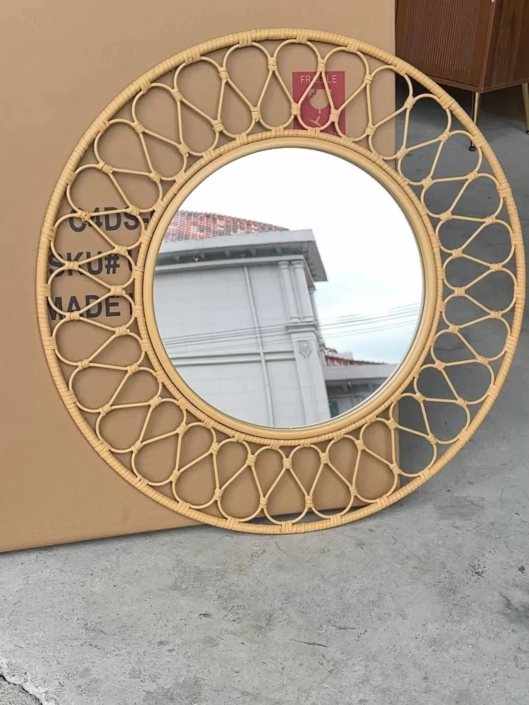 Round Rattan Wall Mirror, Natu - огляд і ціна Rattan Mirror Round