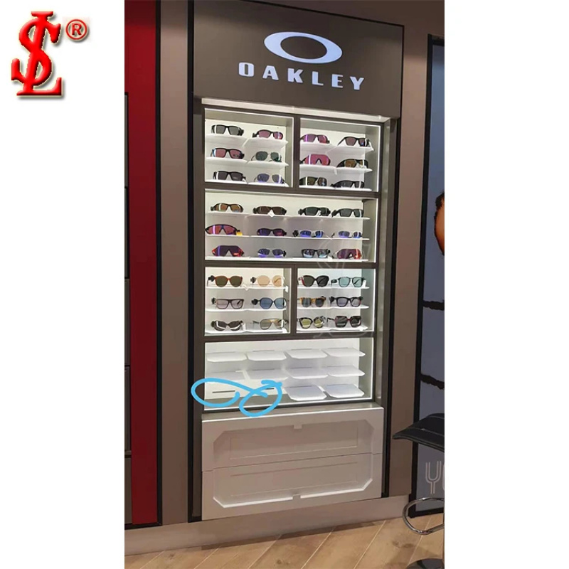 custom.Fashion Retail Sunglass - огляд і ціна Interior Design Retail