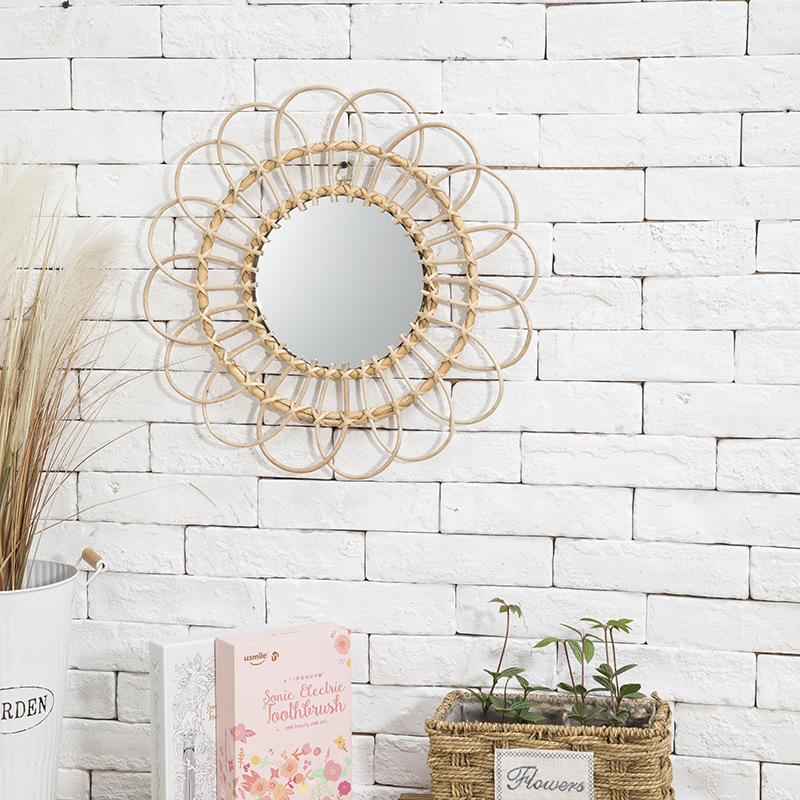 Hanging Mirror Rattan Sunflowe - огляд і ціна Rattan Mirror Round