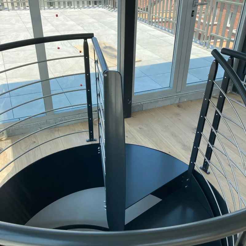 custom.DB Metal Staircase with - огляд і ціна Interior Design Open Space