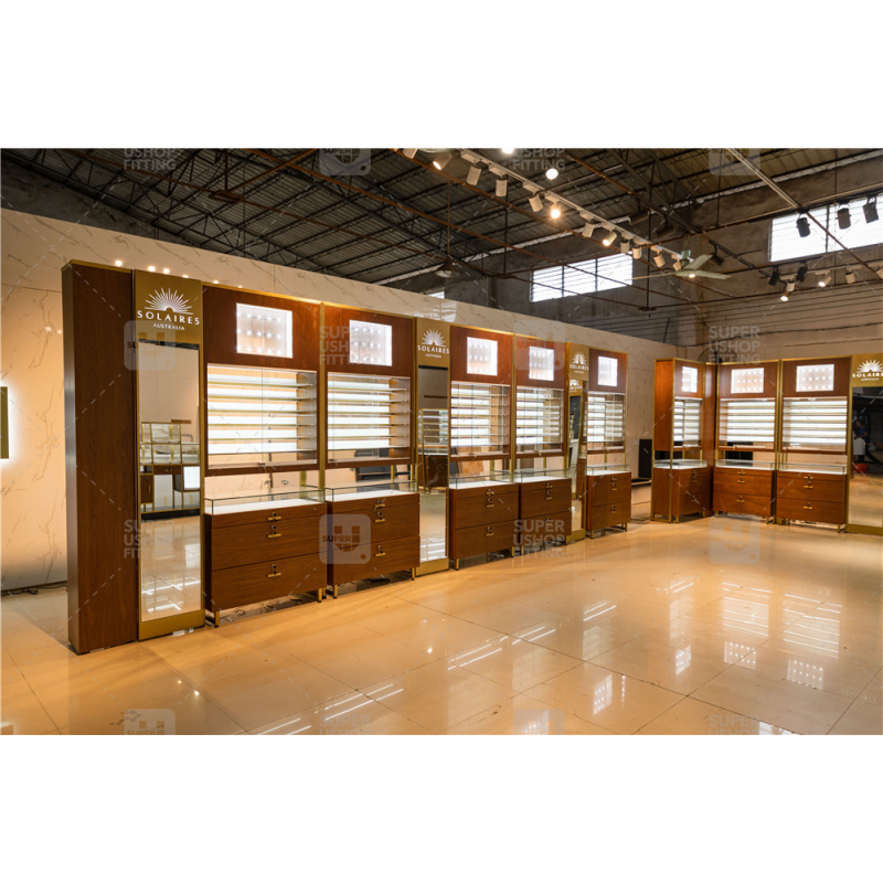 custom.Custom Retail Eyewear S - огляд і ціна Interior Design Retail