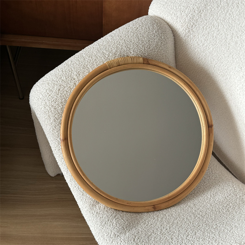 Medieval Rattan Mirror Makeup  - огляд і ціна Rattan Mirror Round